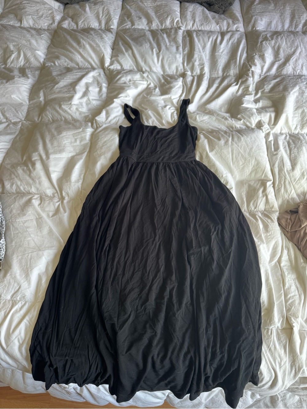 Wilfred Black Sleeveless Maxi Dress